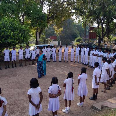 සති පාසල