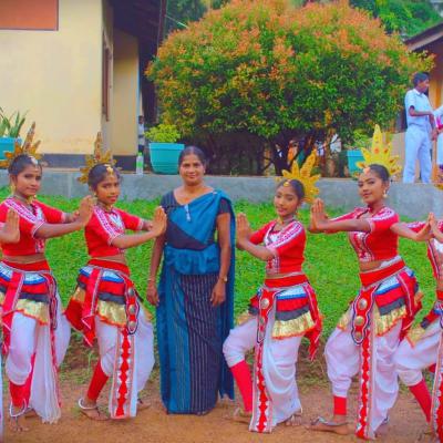 නර්තනය හා ගායනය